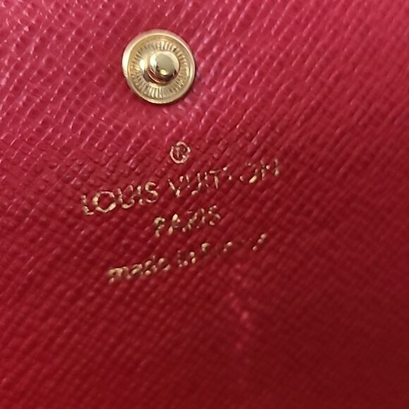 💯 Authentic Louis Vuitton Damier Ebene Sarah Wallet🍀 - Picture 6 of 13